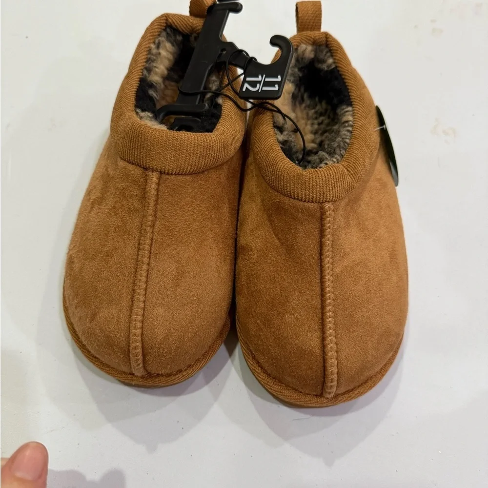 11-12 Cozy Brown Slippers NEW